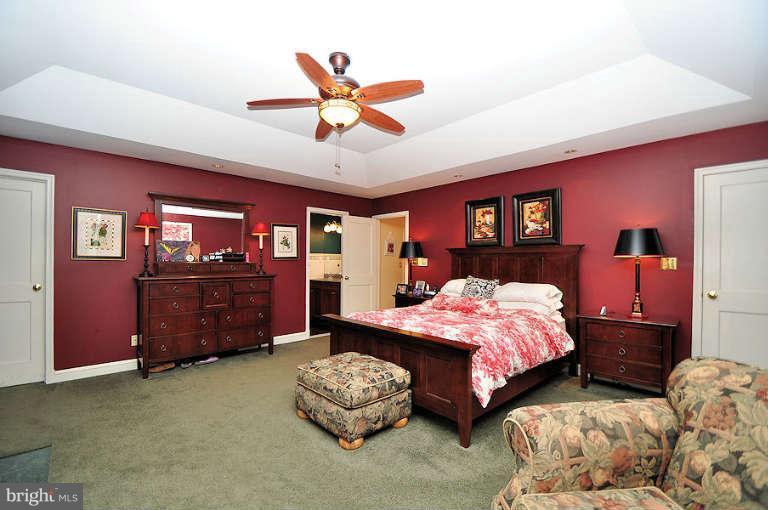 618 Piccadilly Road Towson, MD 21204 - Photo 18 of 30 Bedroom (Master)