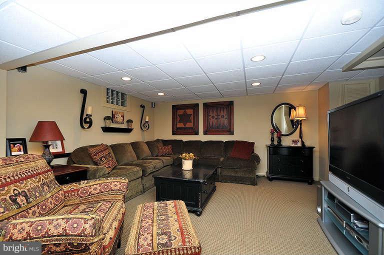 618 Piccadilly Road Towson, MD 21204 - Photo 26 of 30 Basement
