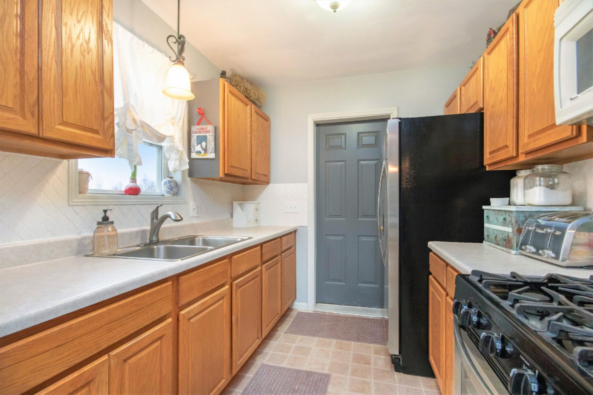 1249 Pinckney Road Saranac, MI 48881 - Photo 13 of 77 IMG_1910