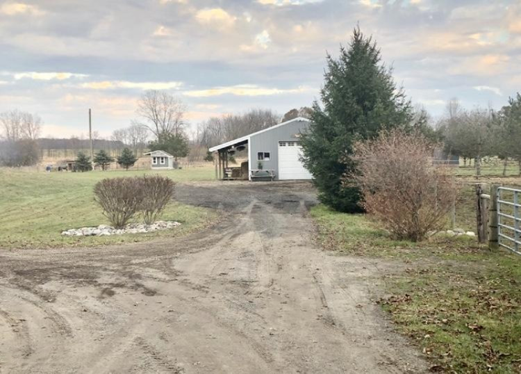 1249 Pinckney Road Saranac, MI 48881 - Photo 72 of 77 IMG-3417