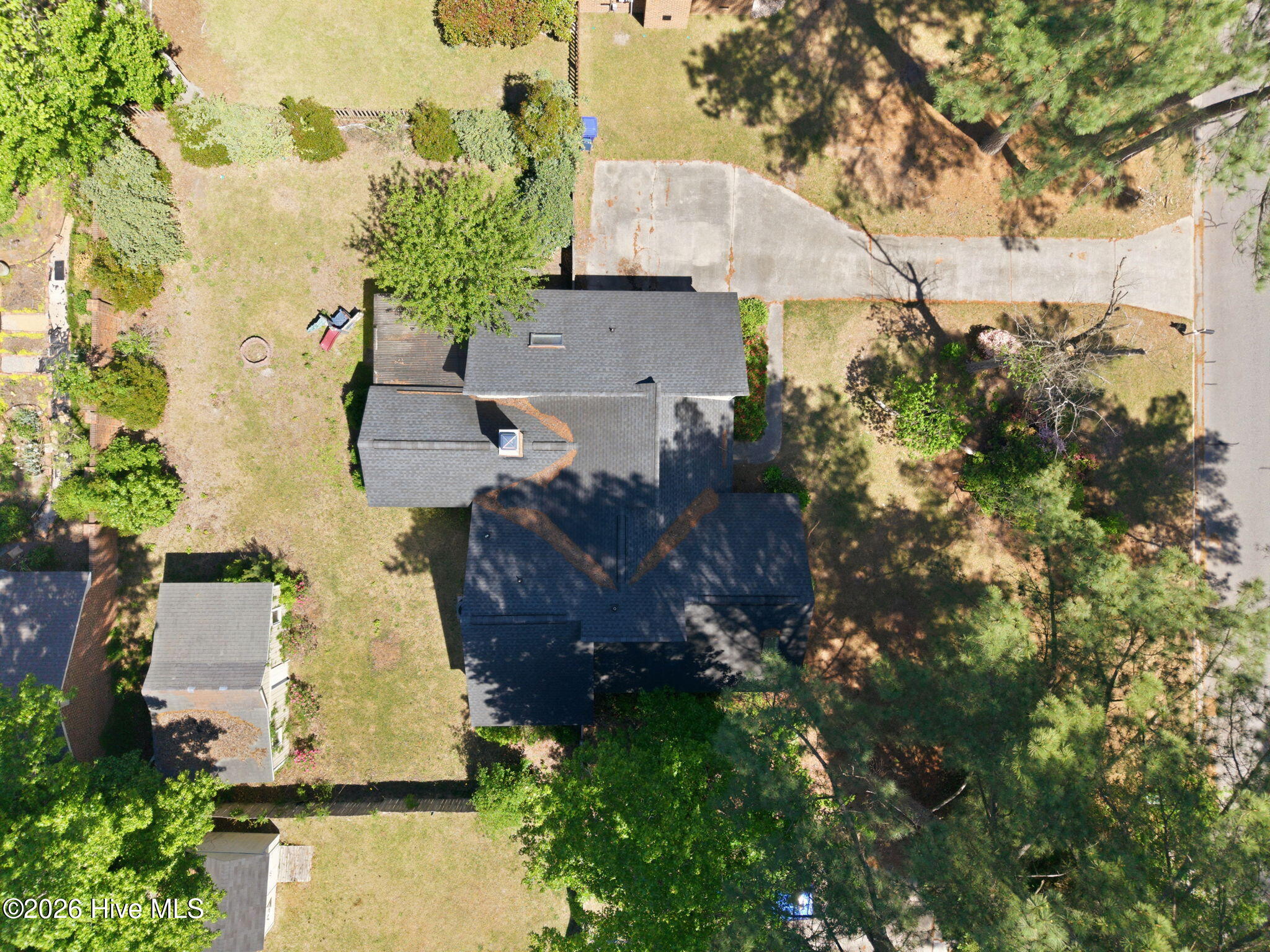 510 Winstead Road Greenville, NC 27834 - Photo 41 of 43 5-web-or-mls-dji_20260421143425_0066_d
