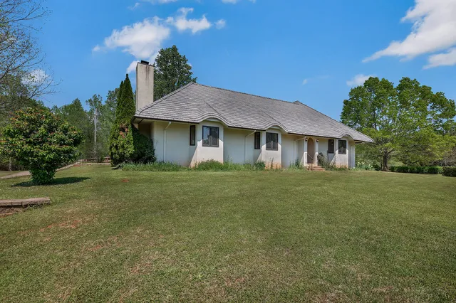 $584,900 | 703 Burnt Tanyard Road, Salem, SC 29676