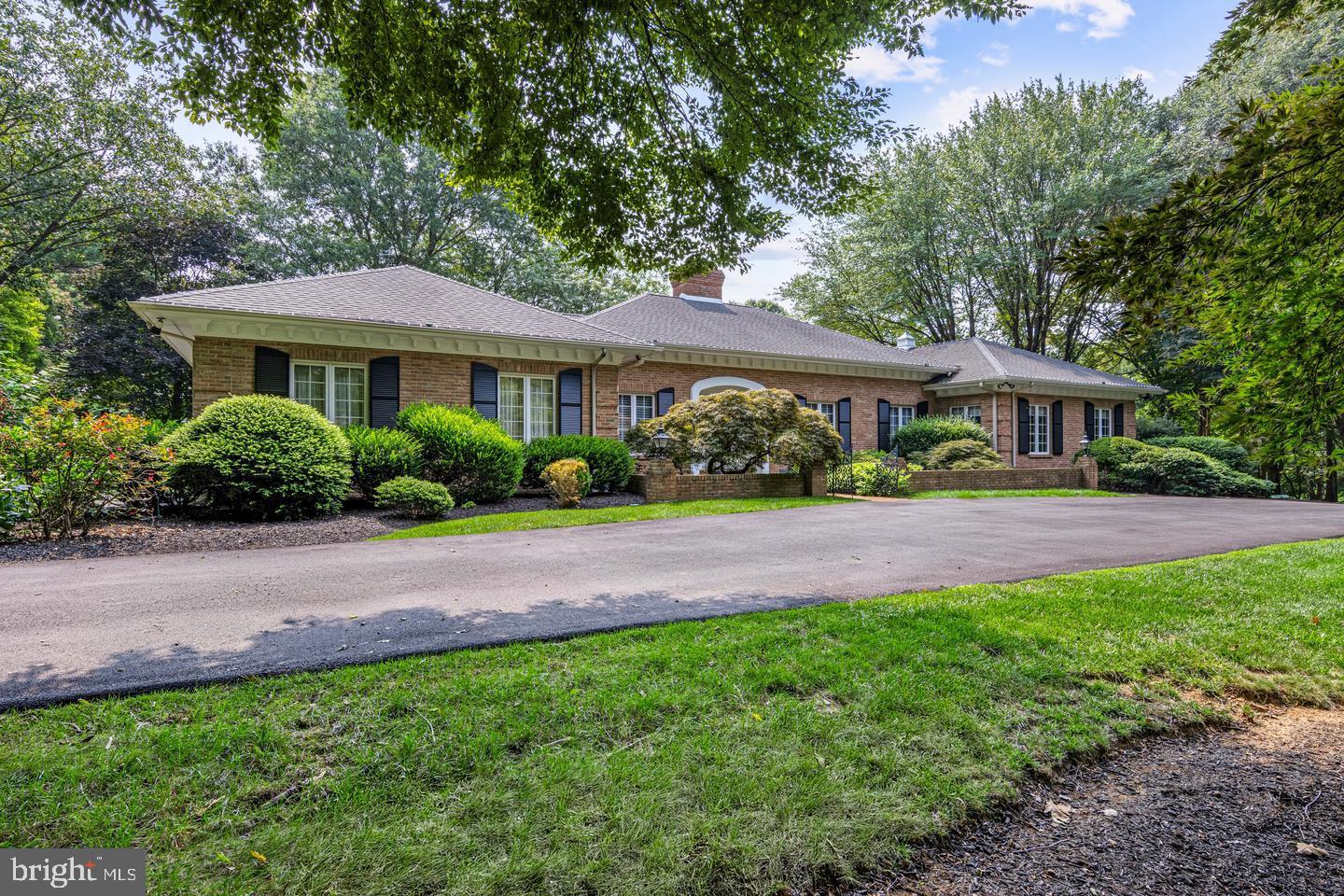 1 Ridge Run Road Chadds Ford, PA 19317 - Photo 3 of 56 Welcoming Architecture