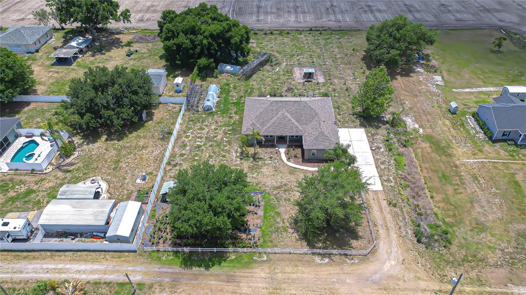 4036 Moores Lake Road Dover, FL 33527 - Photo 3 of 18