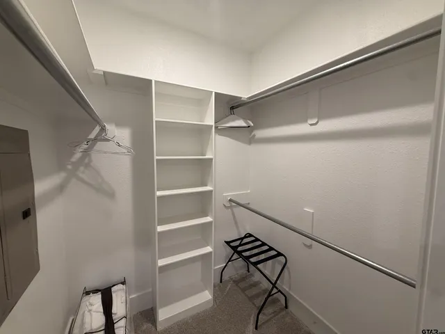 $899,000 | 16093 County Road 189 West, Flint, TX 75762