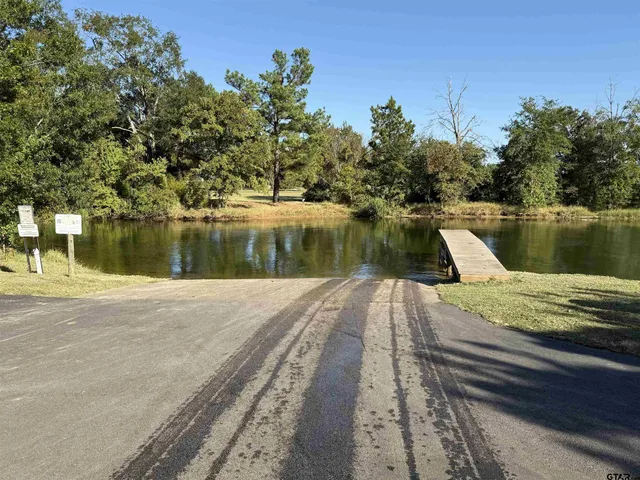 $899,000 | 16093 County Road 189 West, Flint, TX 75762