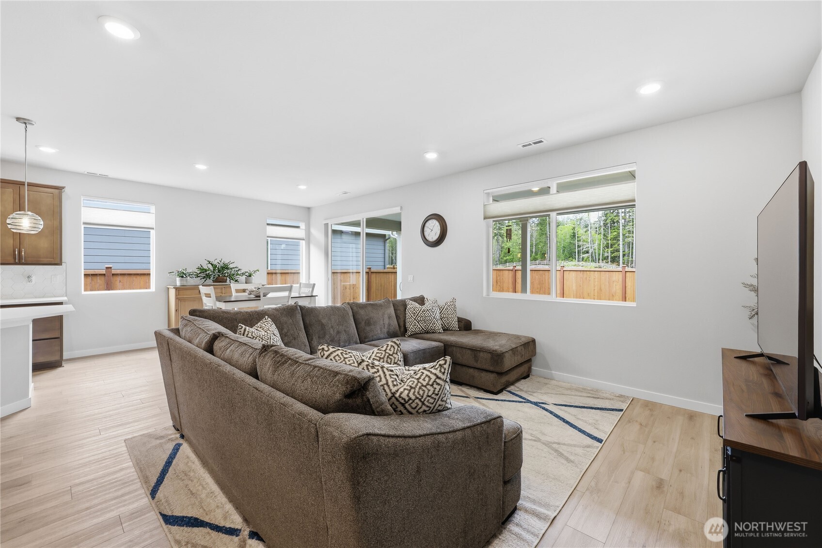 5426 Kinross Rd Port Orchard Southwest Port Orchard, WA 98367 - Photo 12 of 29 Gallery Image 12