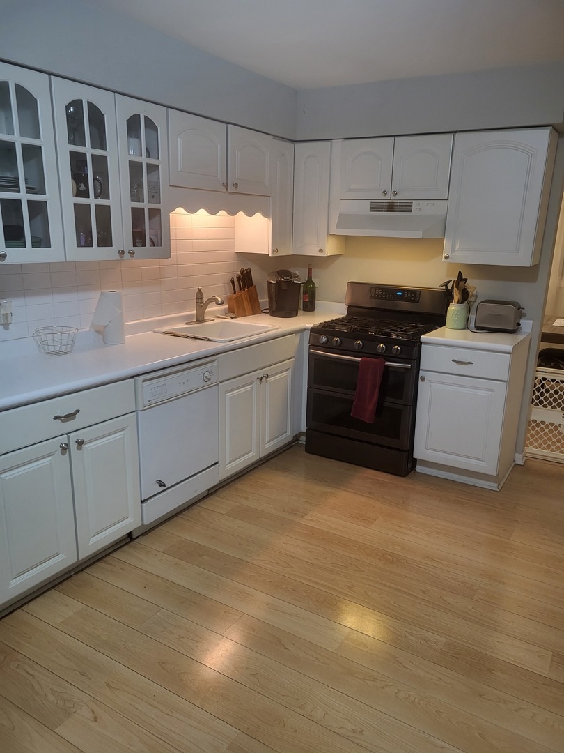 18555 Old Farm Road Lansing, IL 60438 - Photo 3 of 14