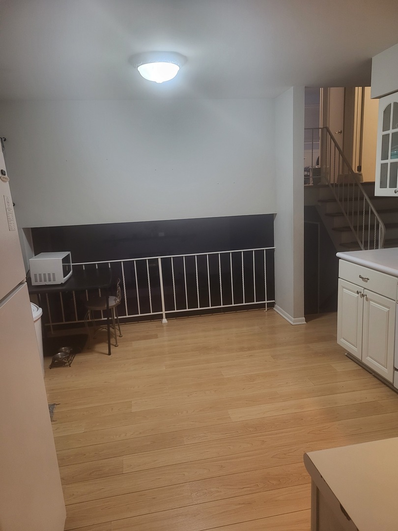 18555 Old Farm Road Lansing, IL 60438 - Photo 4 of 14