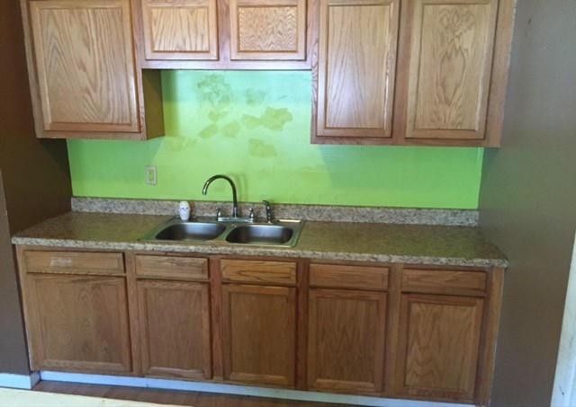709 Demorest Road Columbus, OH 43204 - Photo 5 of 11