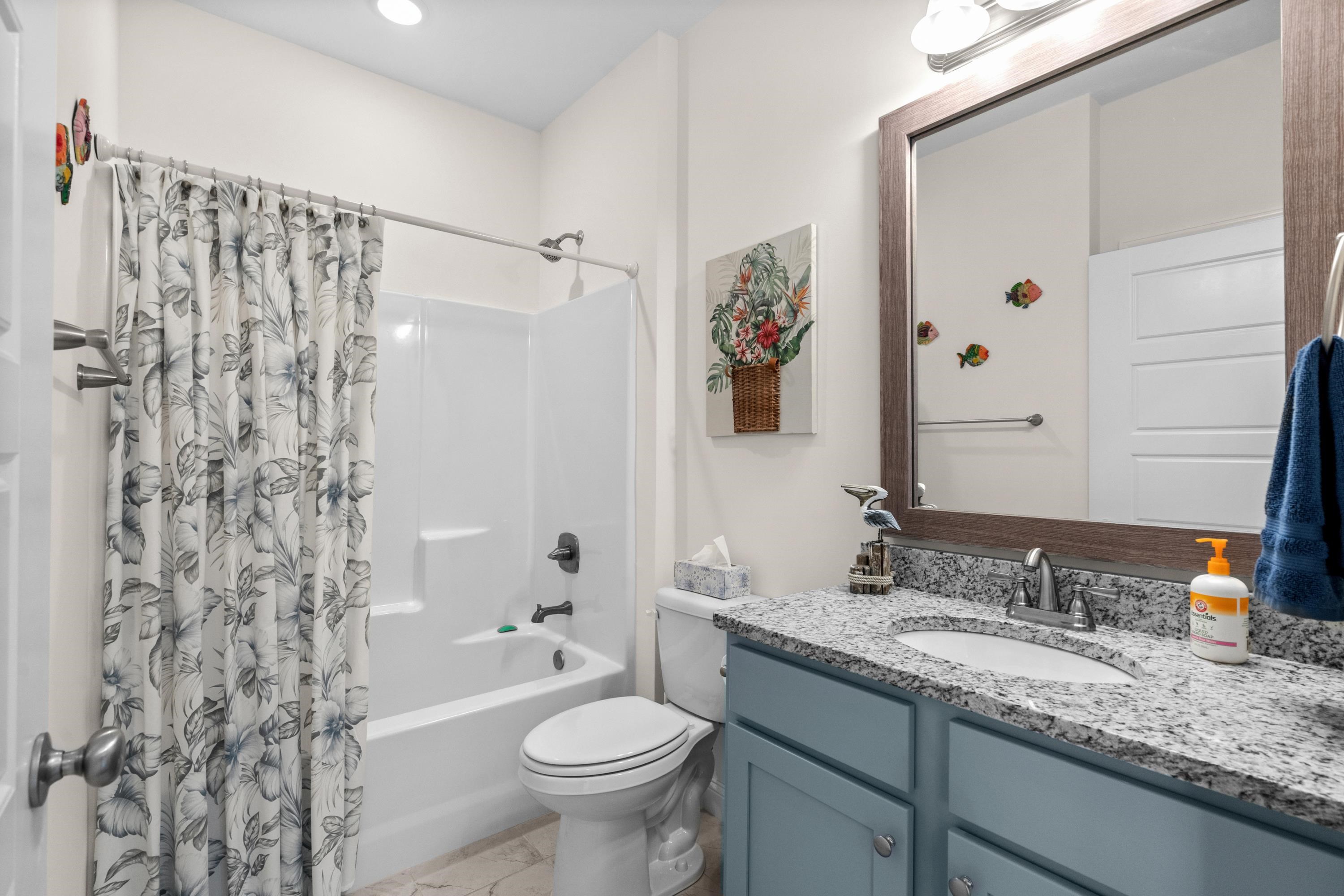 948 Jackline Place, Unit 201 Murrells Inlet, SC 29576 - Photo 27 of 37 Full bath featuring shower / bath combination with curtain and vanity