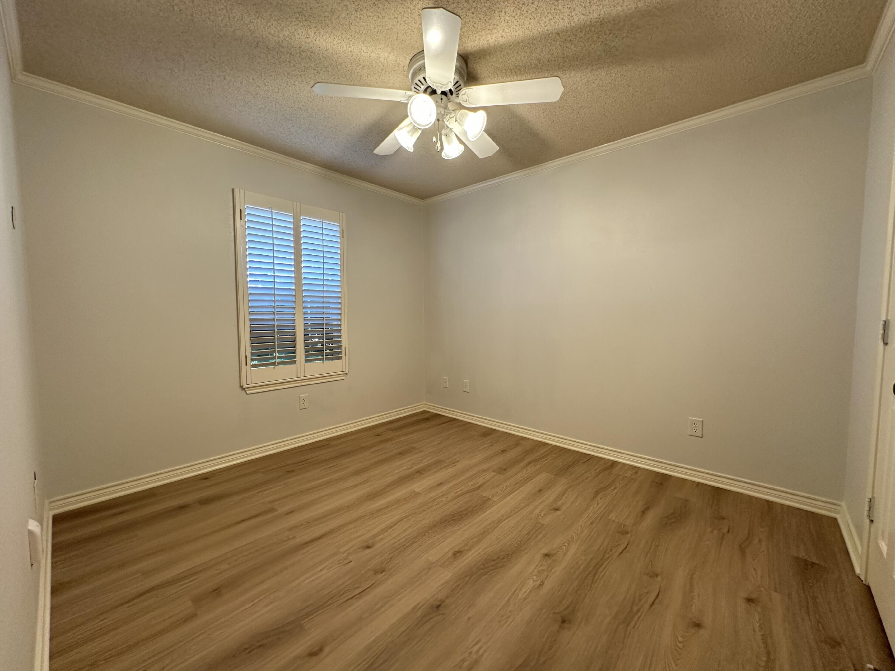 5422 99th Street Lubbock, TX 79424 - Photo 16 of 21 IMG_1421