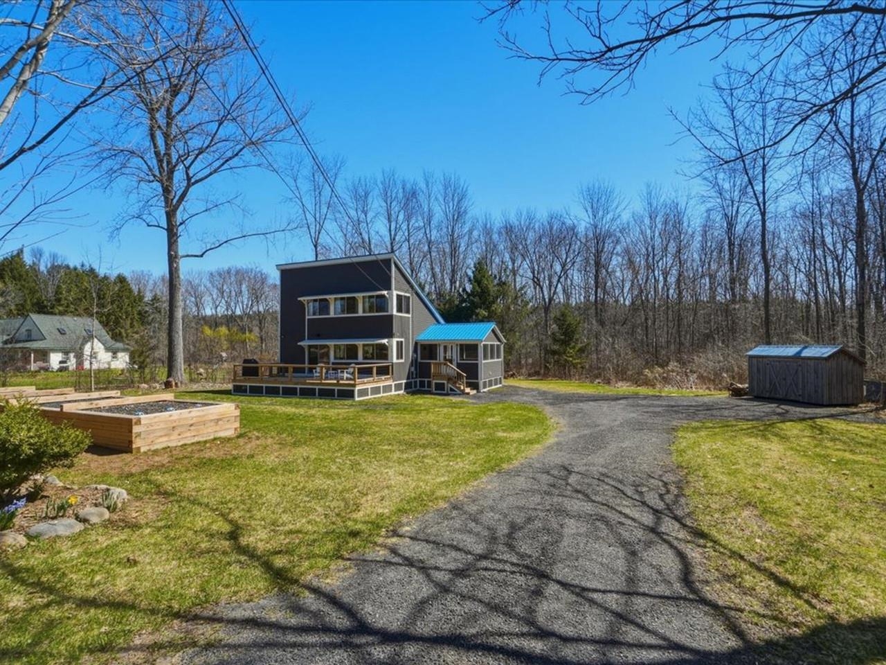 1233 Blockhouse Point Road North Hero, VT 05474 - Photo 11 of 42