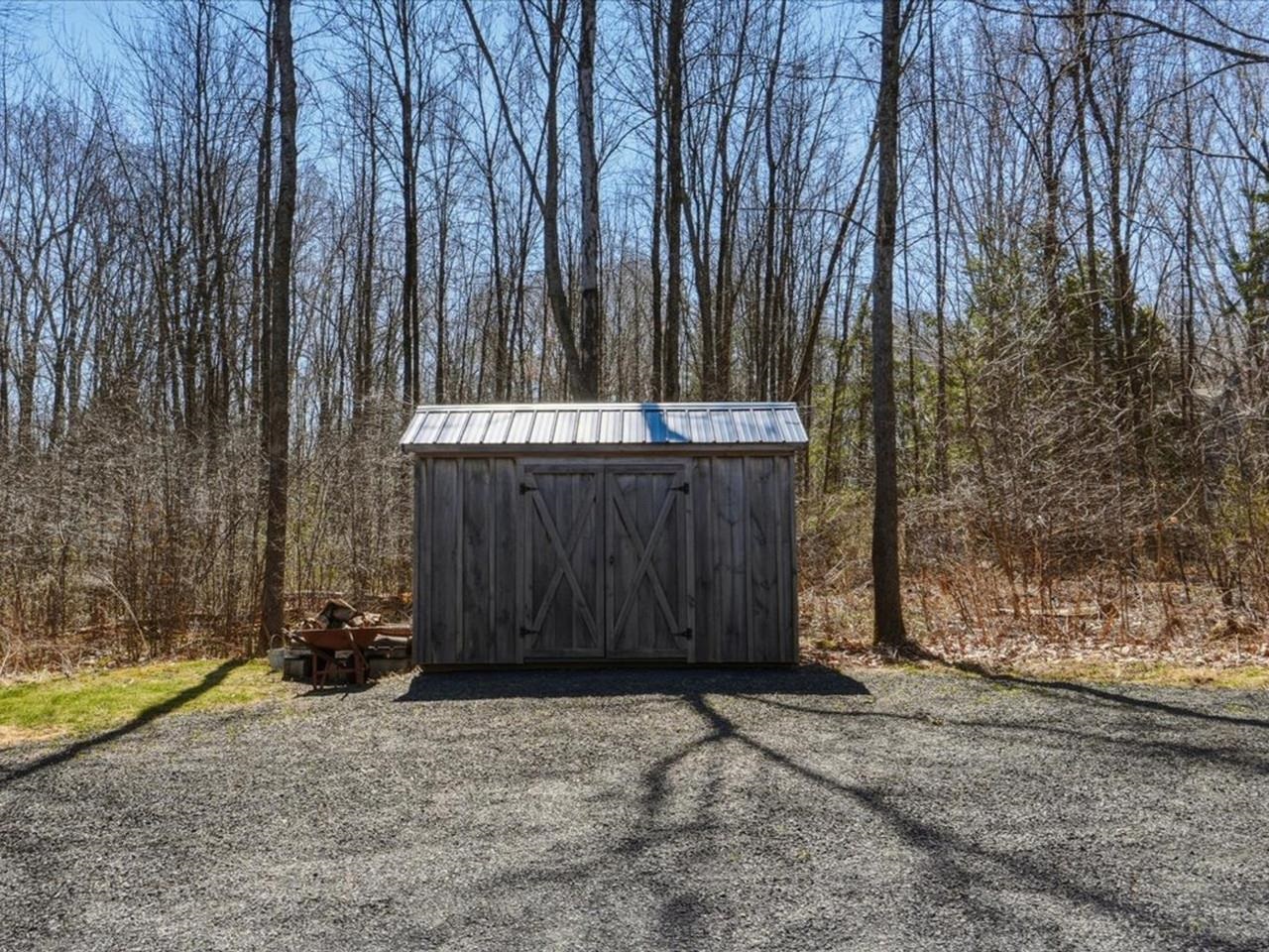 1233 Blockhouse Point Road North Hero, VT 05474 - Photo 12 of 42