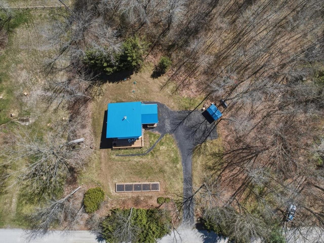 1233 Blockhouse Point Road North Hero, VT 05474 - Photo 13 of 42