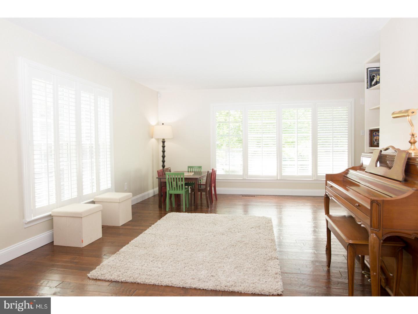 265 Upper Gulph Road Wayne, PA 19087 - Photo 11 of 24 Living Room