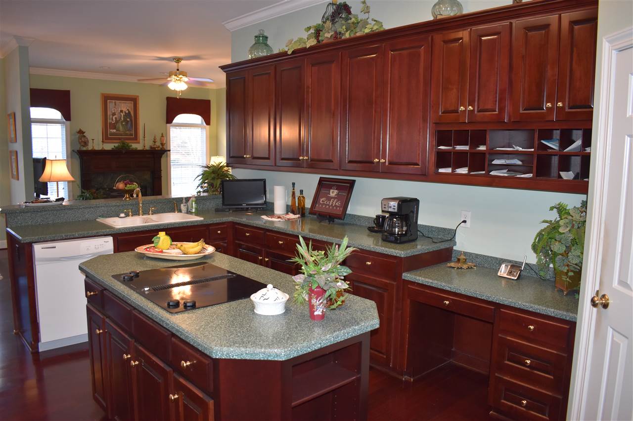 5 Admiral Farragut Way Daphne, AL 36527 - Photo 6 of 23 Kitchen