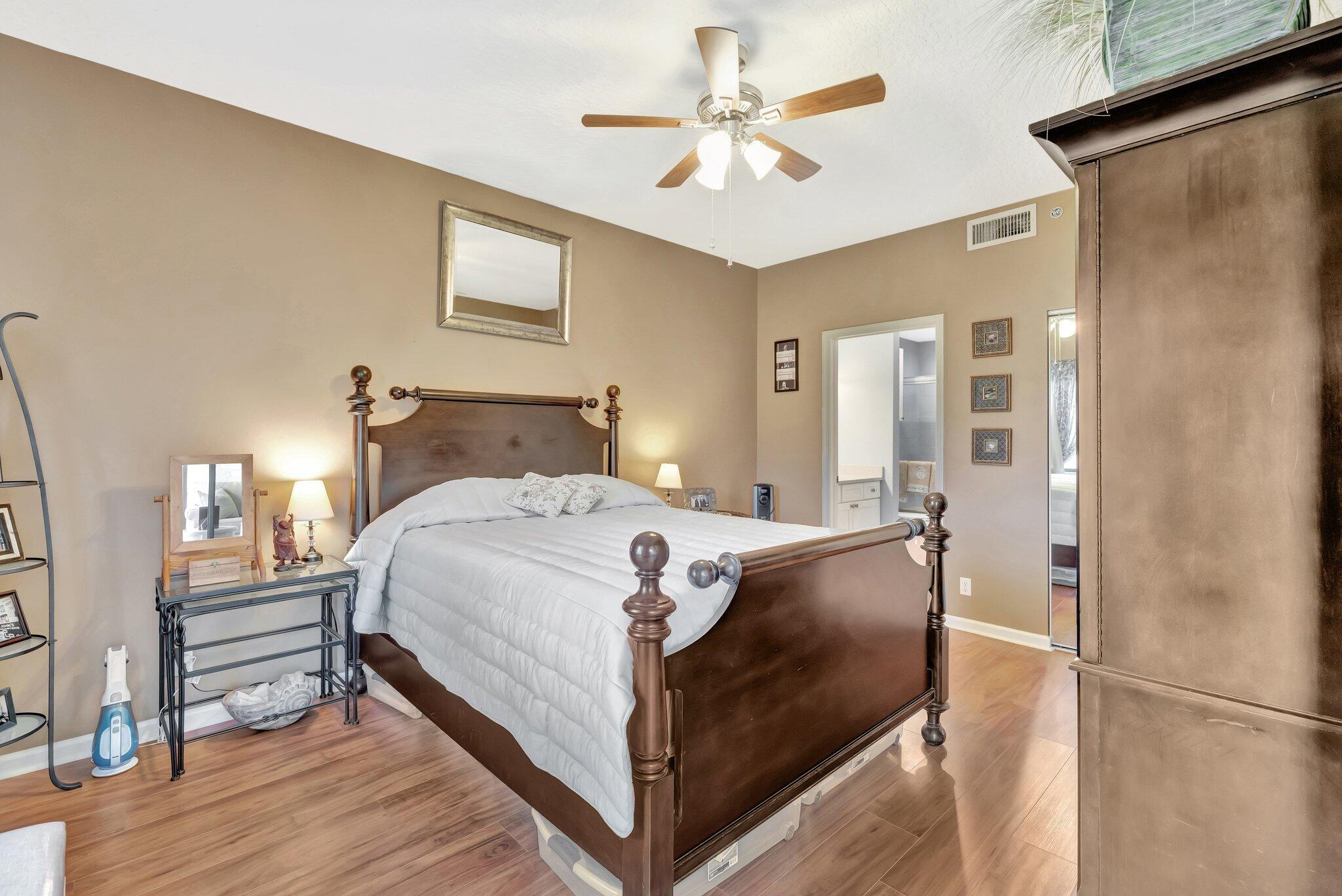6062 Southeast Landing Way, Unit 2 Stuart, FL 34997 - Photo 16 of 36 Primary