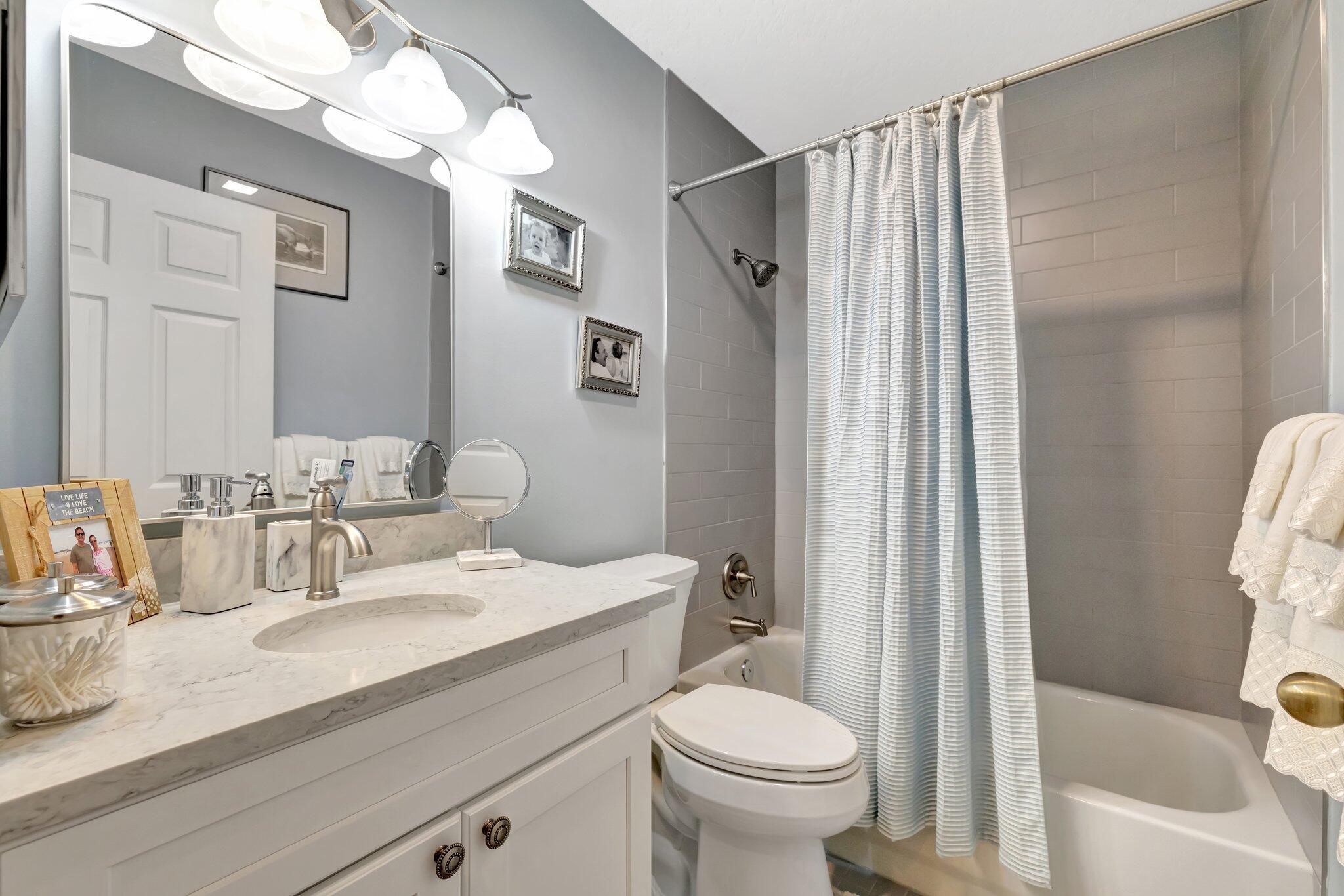 6062 Southeast Landing Way, Unit 2 Stuart, FL 34997 - Photo 22 of 36 Guest Bath