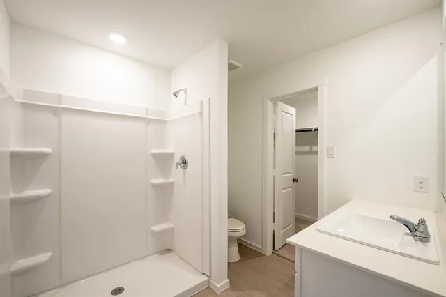 $1,695 | 3905 Pontchartrain Parkway, Sherman, TX 75090