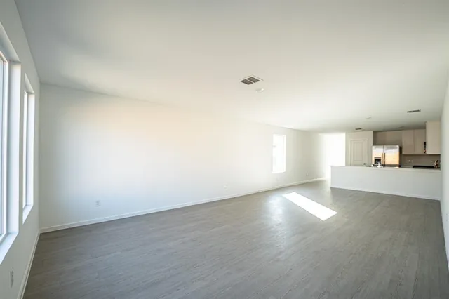 $1,695 | 3905 Pontchartrain Parkway, Sherman, TX 75090