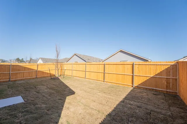 $1,695 | 3905 Pontchartrain Parkway, Sherman, TX 75090