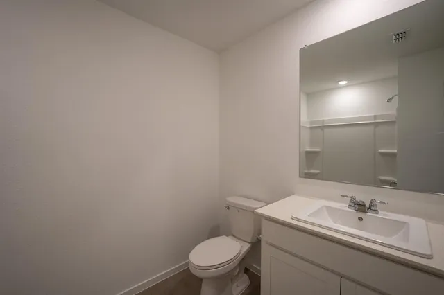 $1,695 | 3905 Pontchartrain Parkway, Sherman, TX 75090