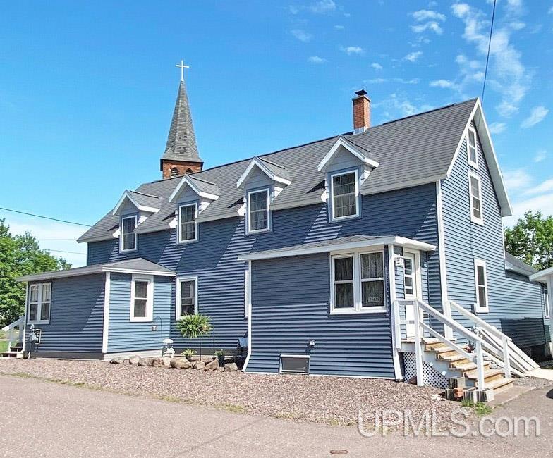 25679 Temple Street Calumet, MI 49913 - Photo 2 of 65