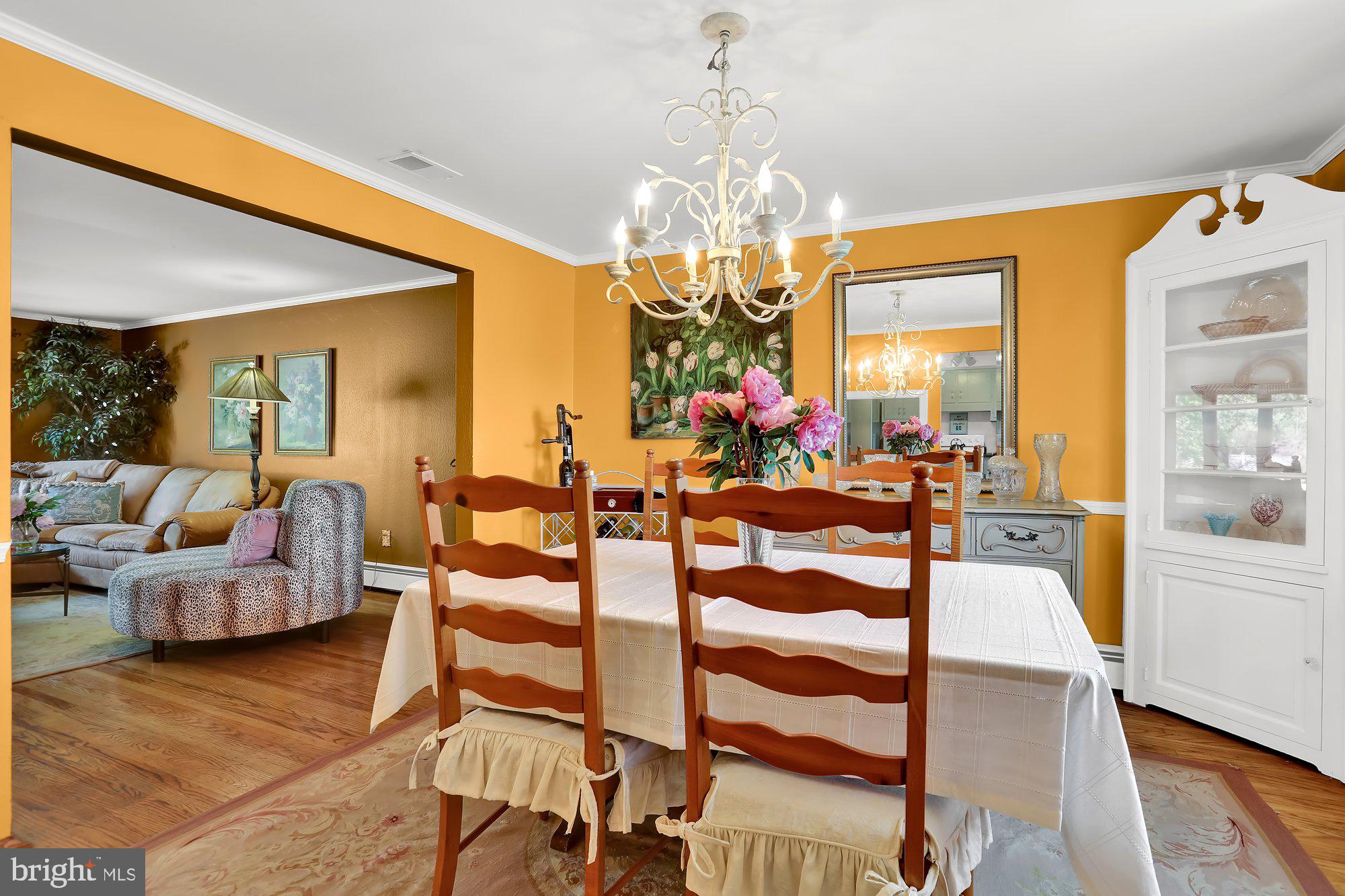 250 Mallard Road Holland, PA 18966 - Photo 8 of 32 Dining Room