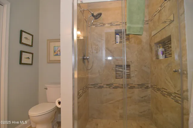 $2,200 | 108 Pelican Drive, Unit H, Atlantic Beach, NC 28512