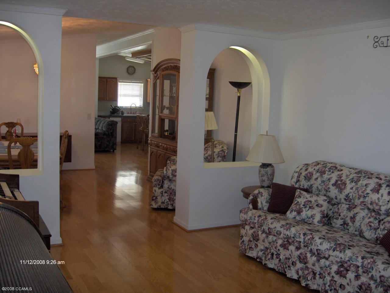 341 Ball Farm Road Newport, NC 28570 - Photo 7 of 10 Living