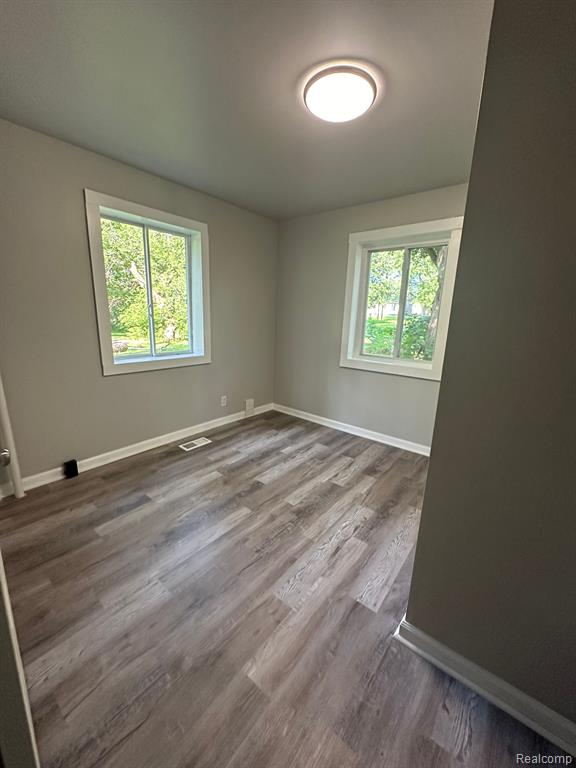 1591 Eberly Road Flint, MI 48532 - Photo 31 of 37 Gallery Image 31