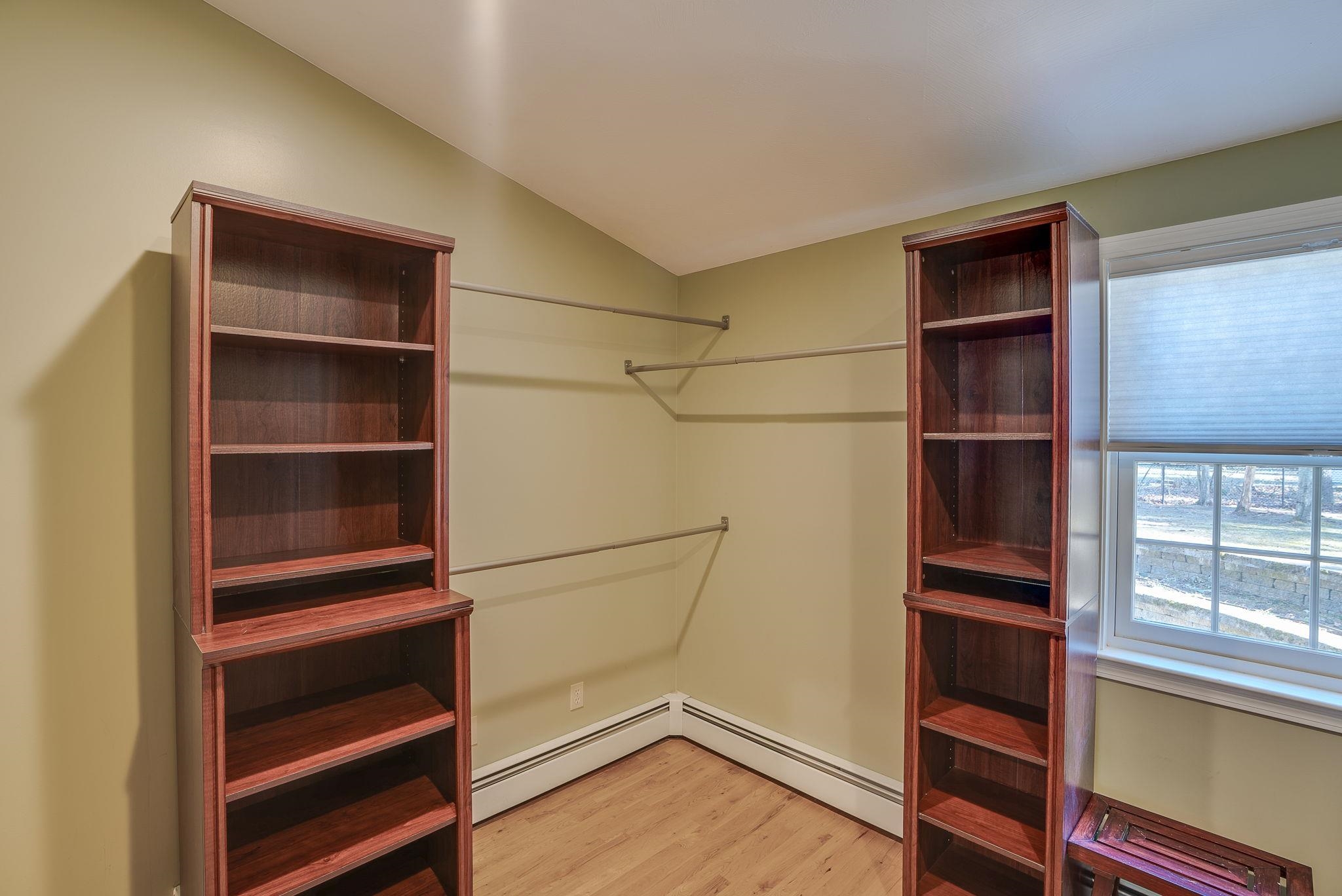 11 Warren Way Amherst, NH 03031 - Photo 11 of 34