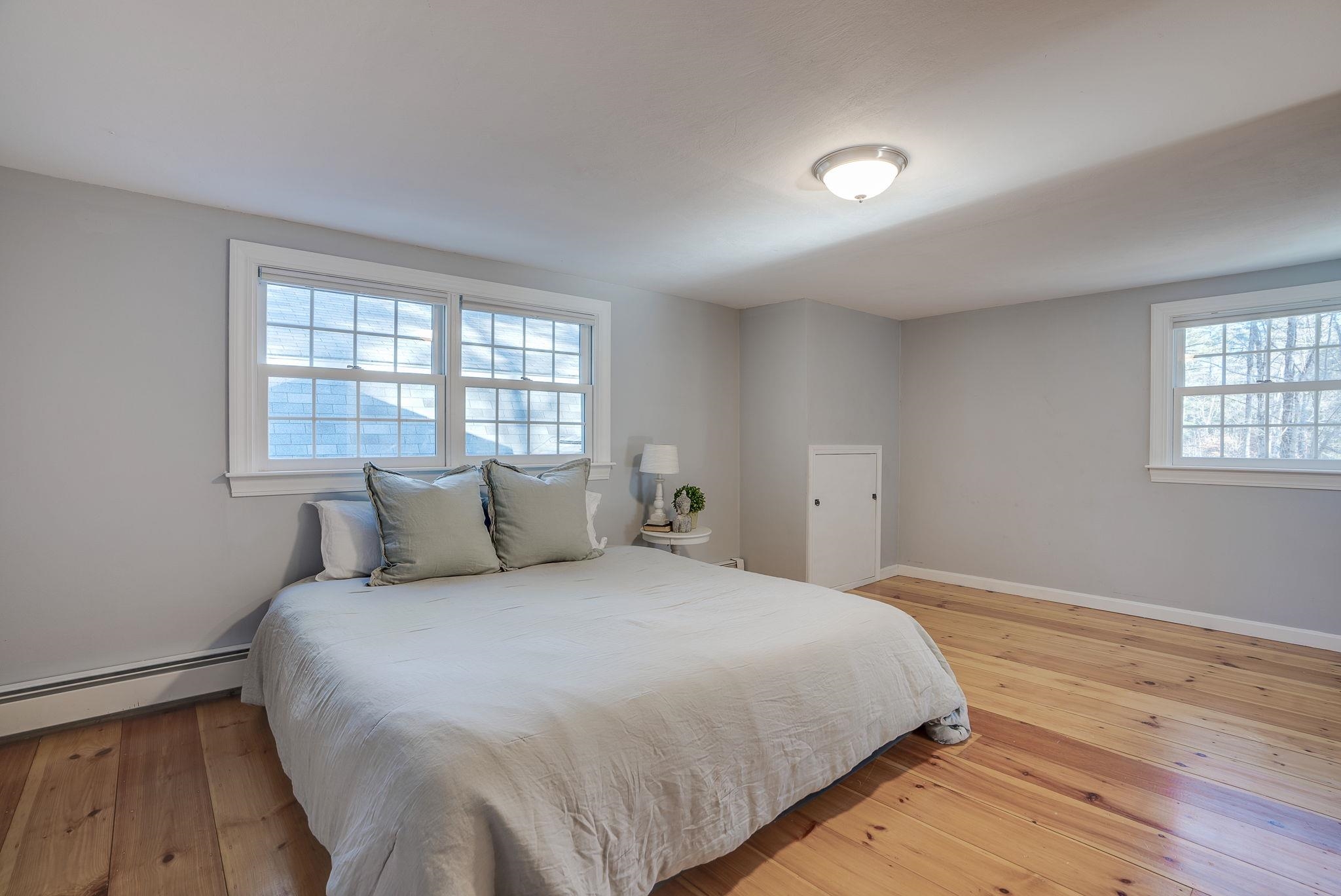 11 Warren Way Amherst, NH 03031 - Photo 15 of 34