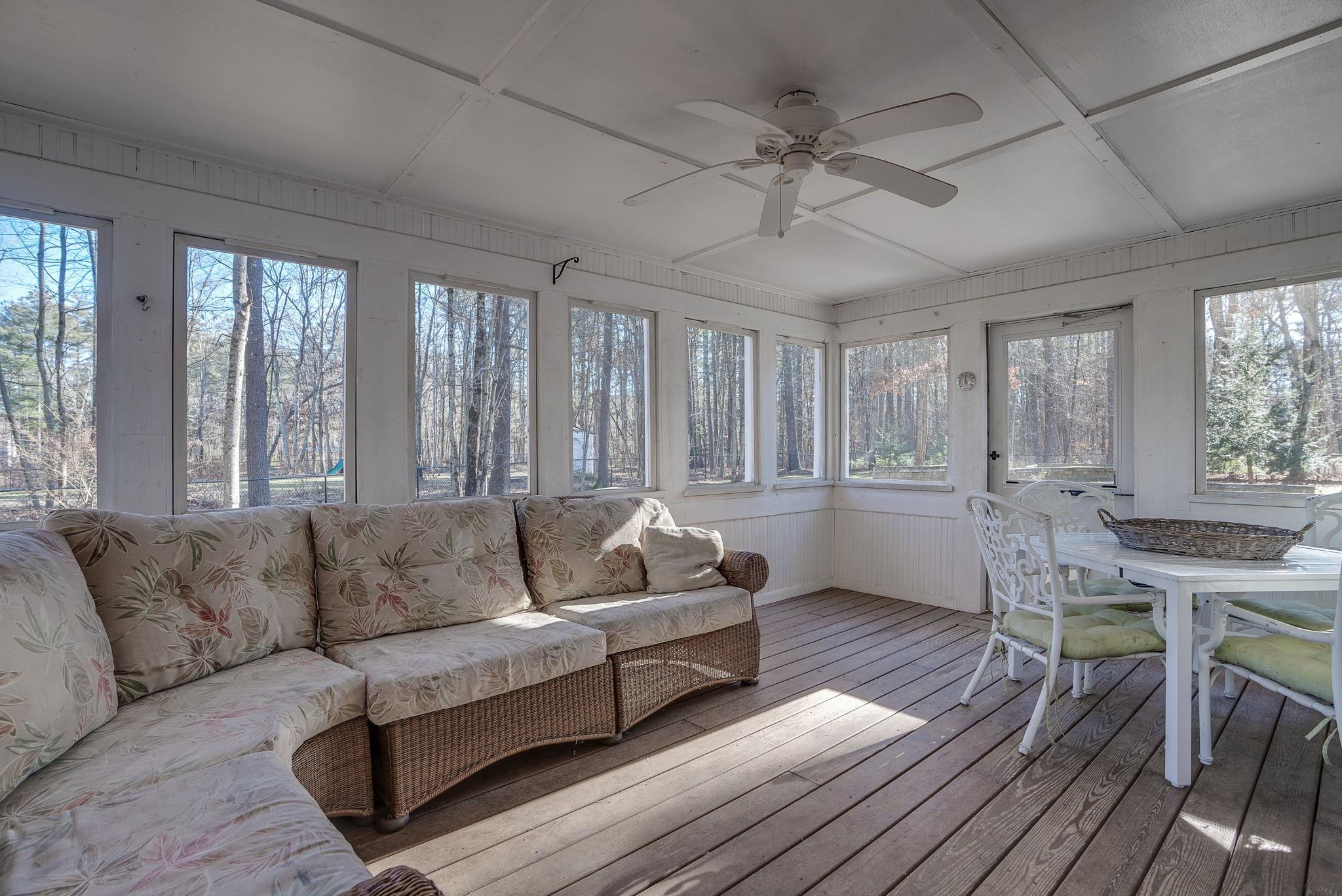 11 Warren Way Amherst, NH 03031 - Photo 21 of 34