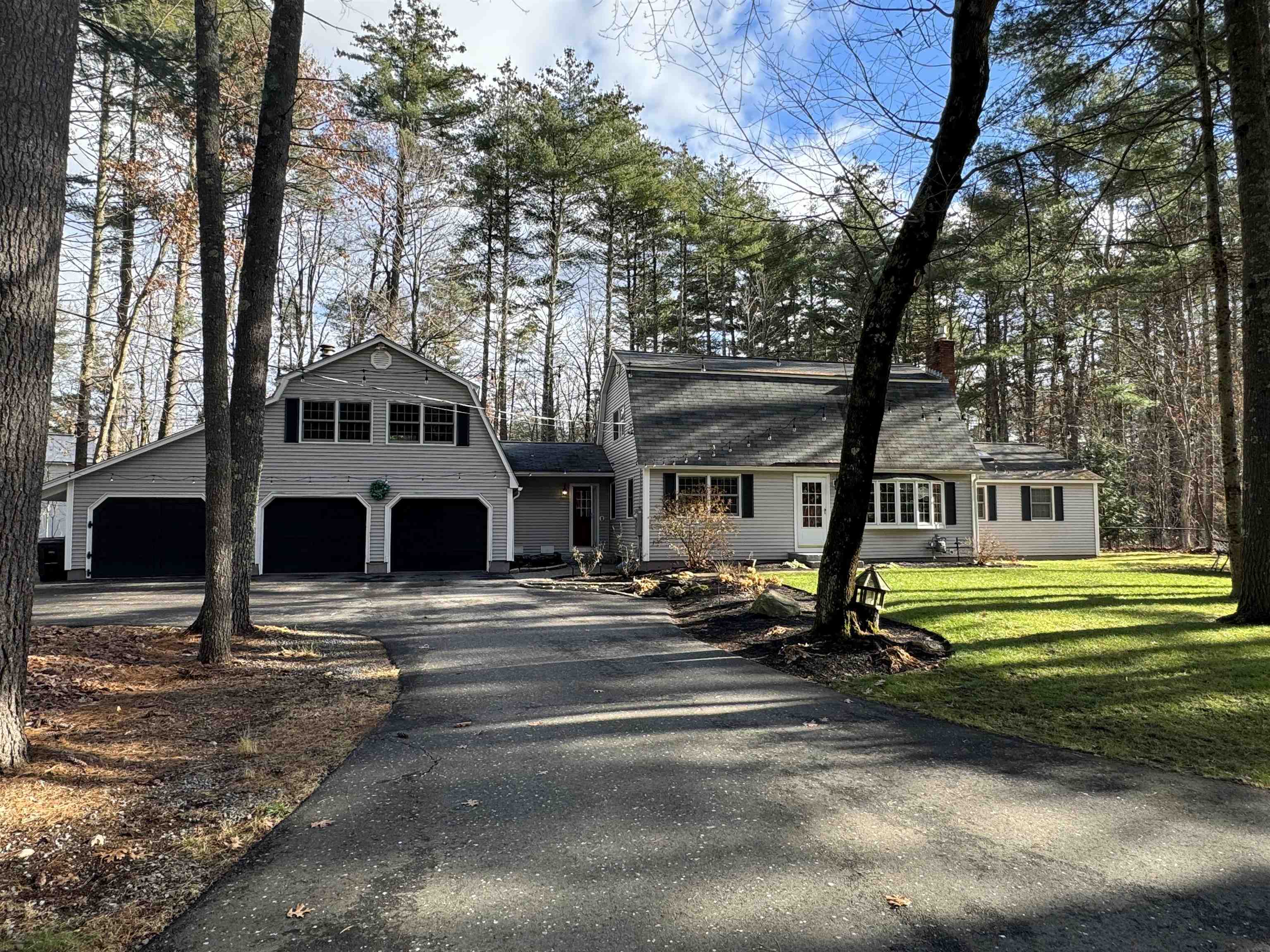 11 Warren Way Amherst, NH 03031 - Photo 28 of 34