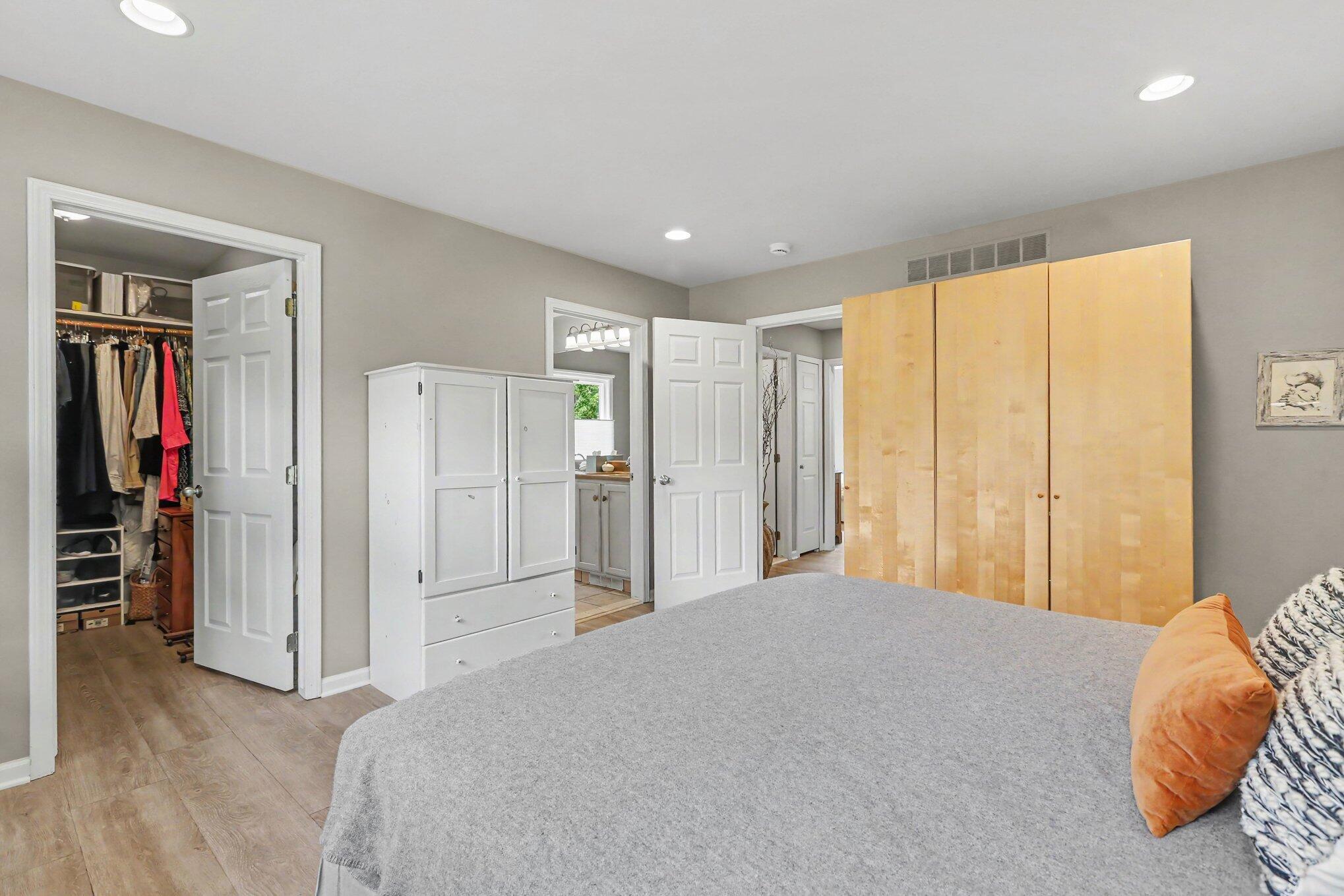 1696 West Ellsworth Road Ann Arbor, MI 48108 - Photo 18 of 37 018_file_2178
