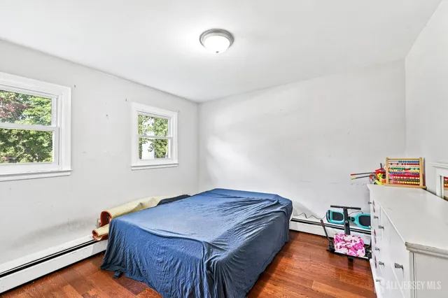 $629,000 | 16 Kerschner Lane, East Brunswick, NJ 08816