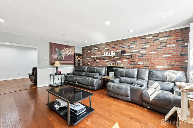 $629,000 | 16 Kerschner Lane, East Brunswick, NJ 08816