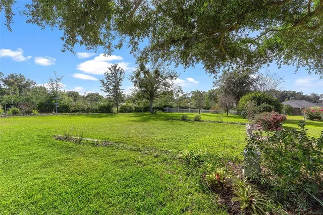 $399,000 | 81 Twin Lake Circle, Umatilla, FL 32784