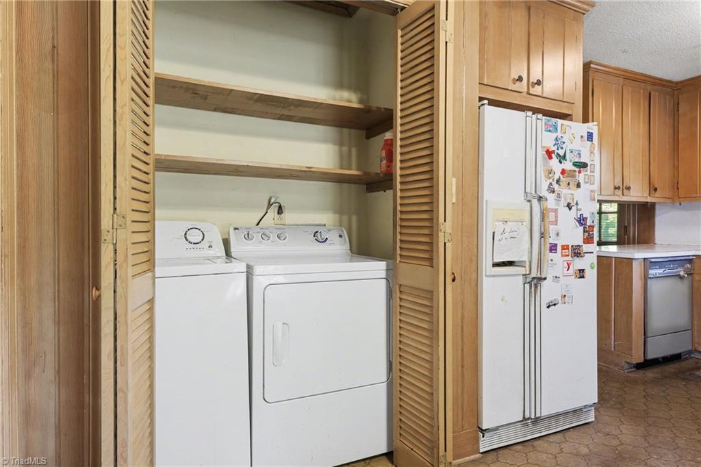 654 Runningbrook Lane Rural Hall, NC 27045 - Photo 26 of 32 Gallery Image 26
