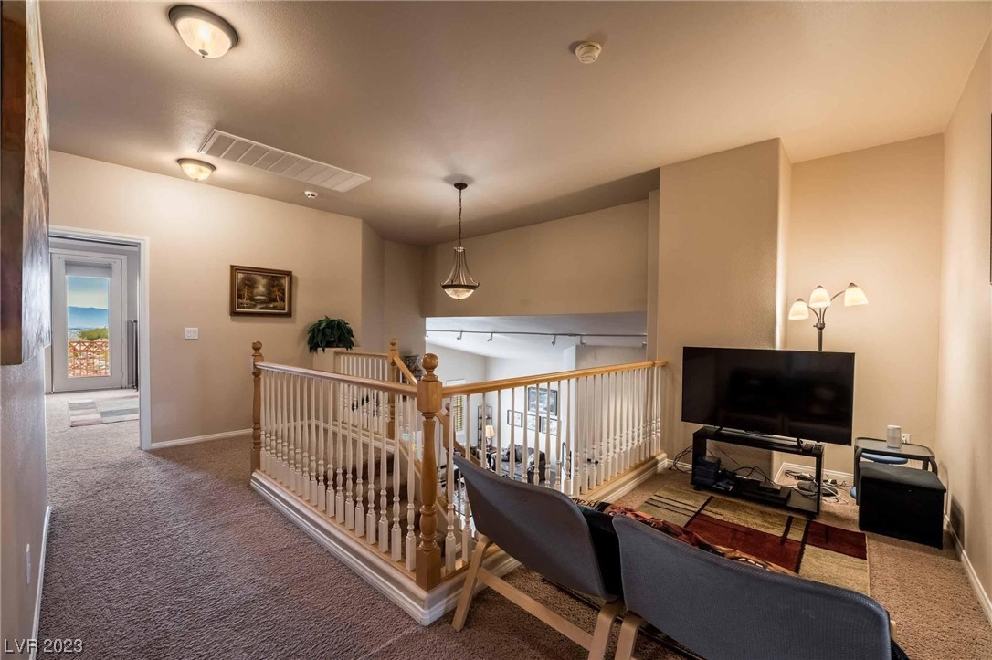 2140 Mooreview Street Henderson, NV 89012 - Photo 15 of 39