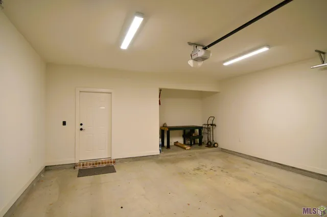 $309,500 | 13126 Cedar Pointe Drive, St. Francisville, LA 70775