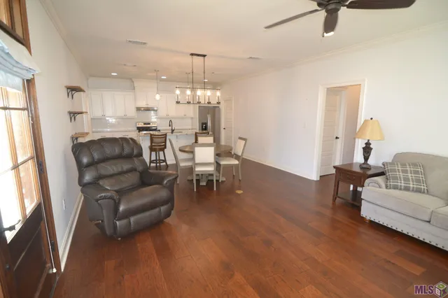 $309,500 | 13126 Cedar Pointe Drive, St. Francisville, LA 70775