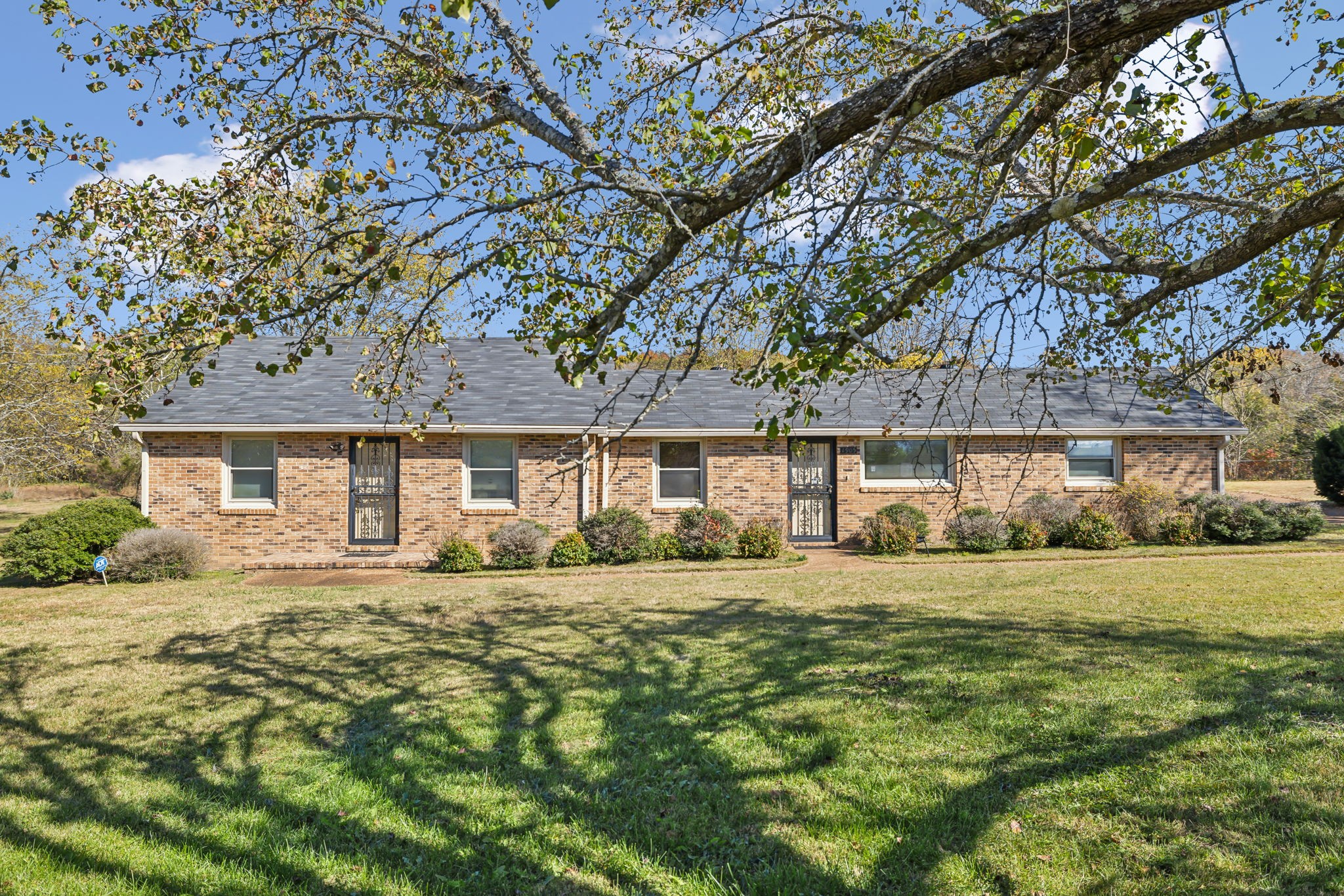 1905 Hunter Road Lewisburg, TN 37091 - Photo 2 of 37 Gallery Image 2