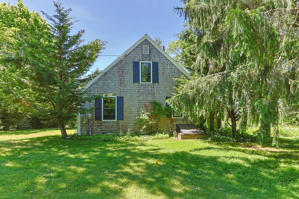 417 Commerce Road Barnstable, MA 02630 - Photo 30 of 36