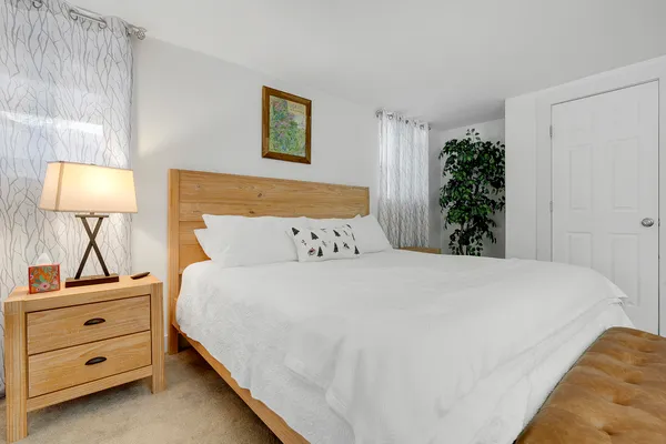 $247,500 | 15 Mill Hill Road, Unit 2B, Bethel, ME 04217