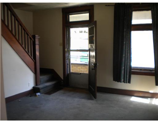 254 Adams Street Rochester, PA 15074 - Photo 12 of 18 Living Room.