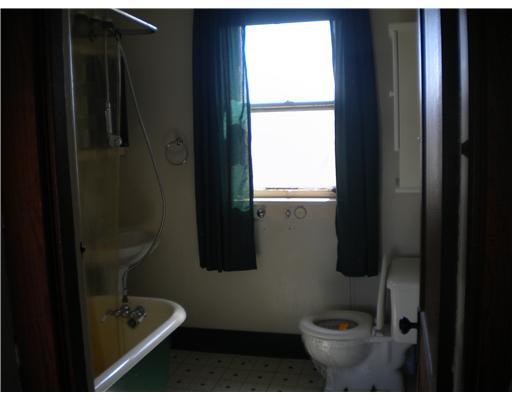 254 Adams Street Rochester, PA 15074 - Photo 13 of 18 Master Bath/Spa.