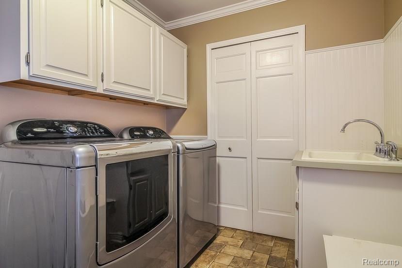 1427 Ridge Court Rochester, MI 48306 - Photo 18 of 32 5384988-830w553h.jpg